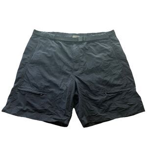 LL Bean Men’s XL Black Mesh Lined Nylon Belted Hiking Shorts 8” Inseam EUC